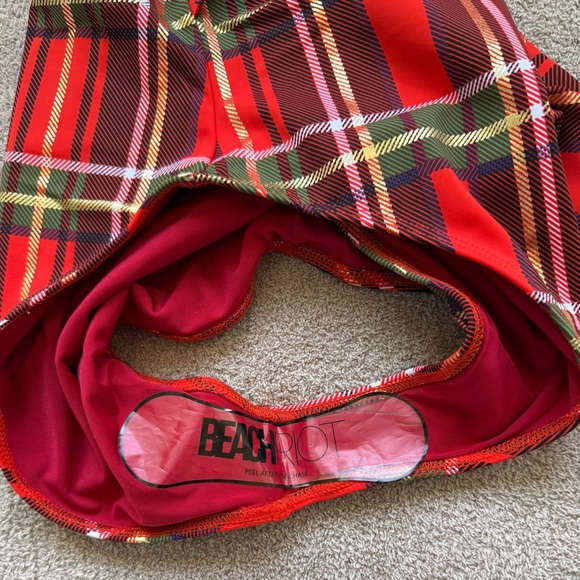 Beach Riot - Celine Holiday Plaid - One Piece Swimsuit - Picture 10 of 12